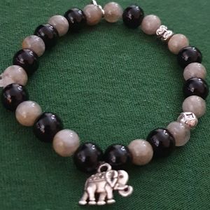 Onxy & Gray aventurine bracelet